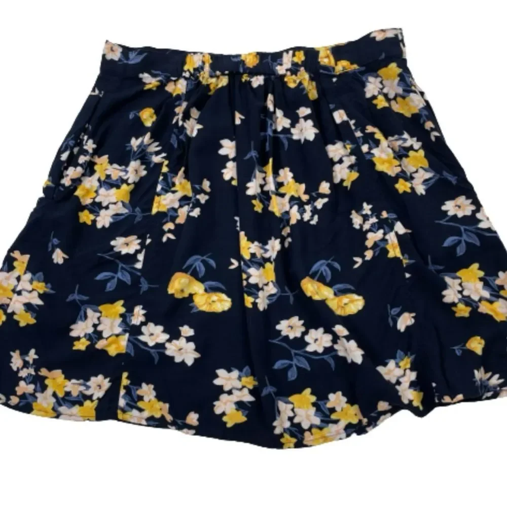 Floral Button Front Mini Skater Skirt